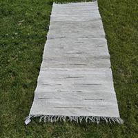 hvidt-beige-loeber-brunt-islet-gammelt-kludetæppe-Sverige